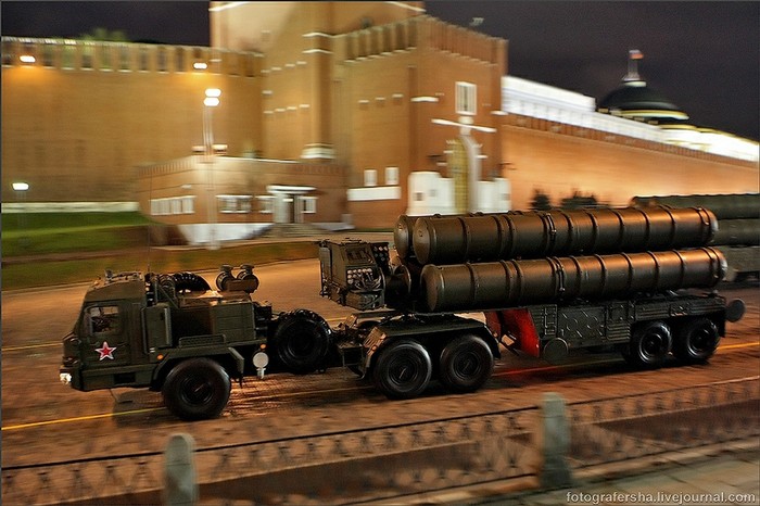 Không khí chuẩn bị cho Ngày chiến thắng 9/5 đang diễn ra rất sôi động tại thủ đô Moscow.